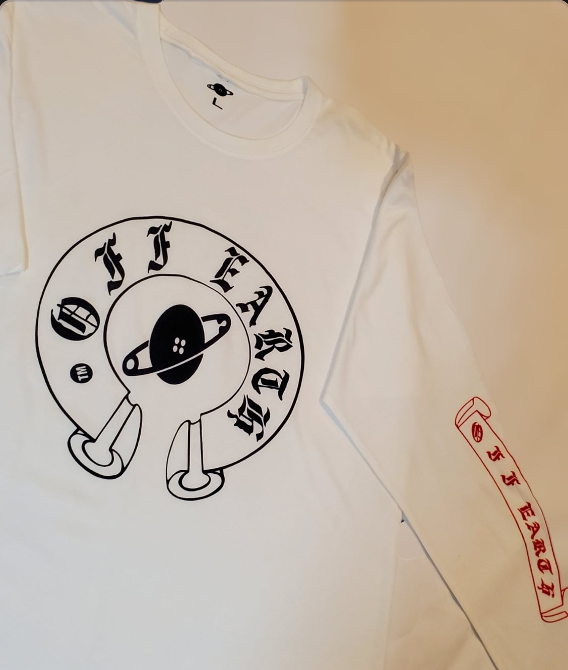 O.E.C BANNER LONG SLEEVE T-SHIRT